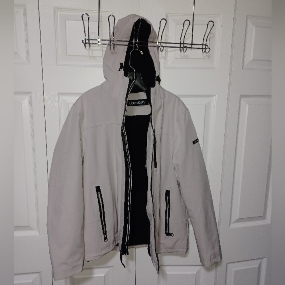 CLvin Klein Creme Hooded Jacket Size Medium